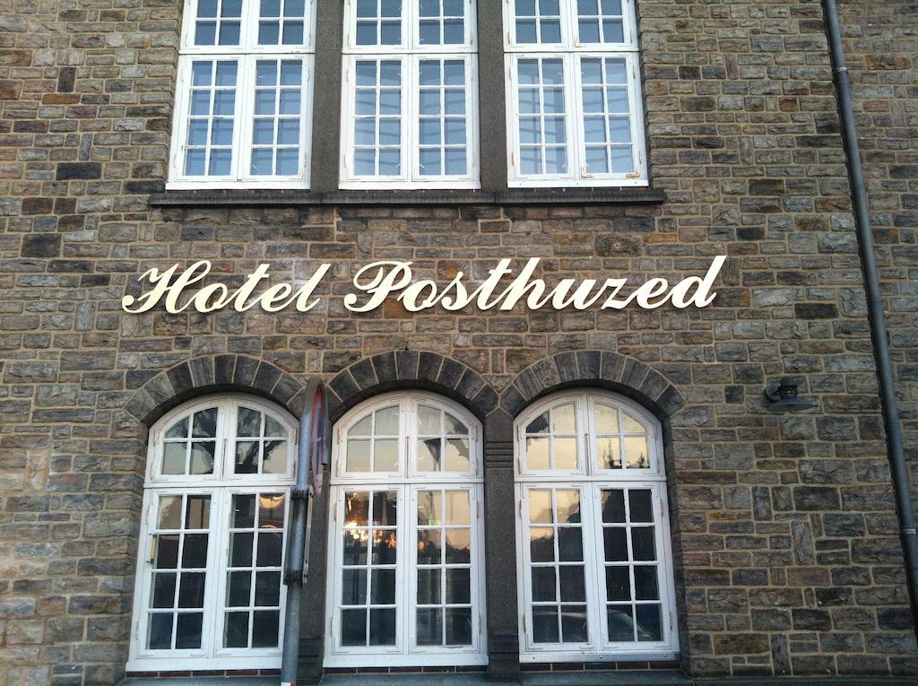 Hotel Posthuzed Рённе Экстерьер фото